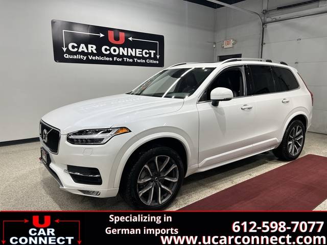 2016 Volvo XC90 T6 Momentum AWD photo