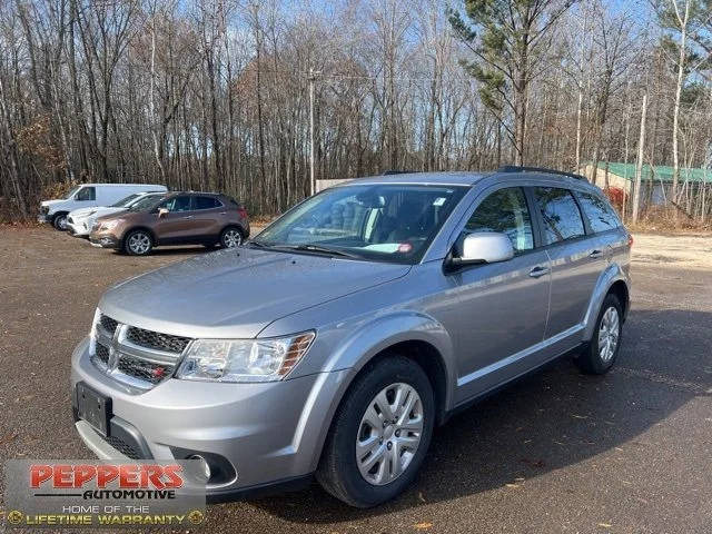 2019 Dodge Journey SE FWD photo