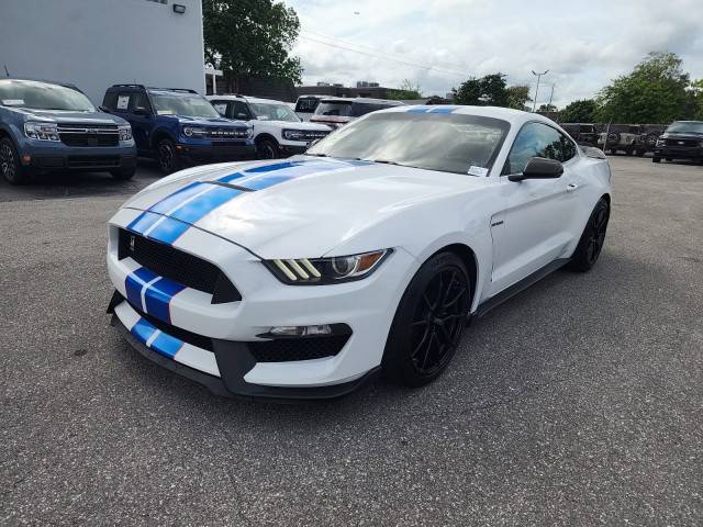 2019 Ford Mustang Shelby GT350 RWD photo