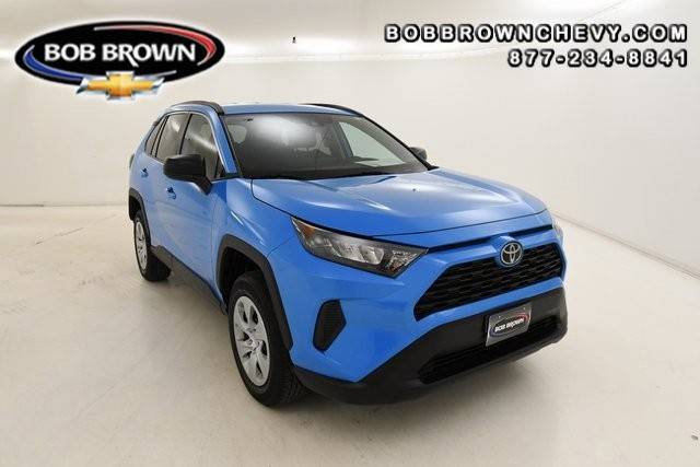 2019 Toyota RAV4 LE AWD photo