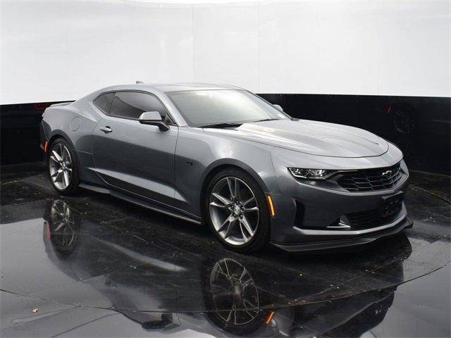 2020 Chevrolet Camaro 1LT RWD photo