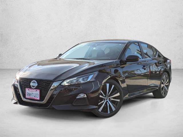 2020 Nissan Altima 2.5 SR FWD photo