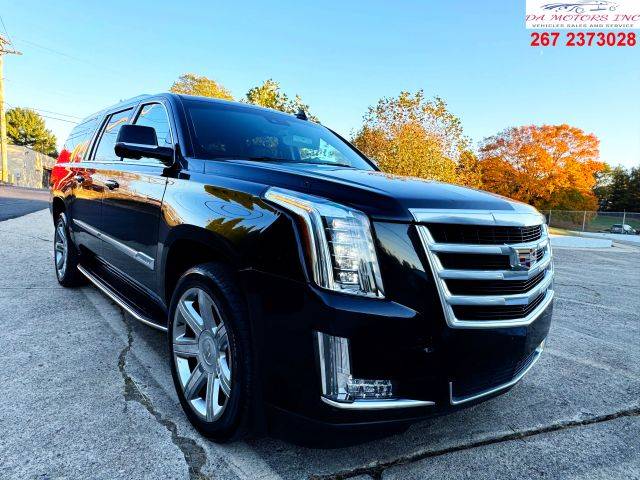 2019 Cadillac Escalade ESV Luxury 4WD photo