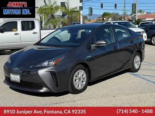 2019 Toyota Prius L Eco FWD photo