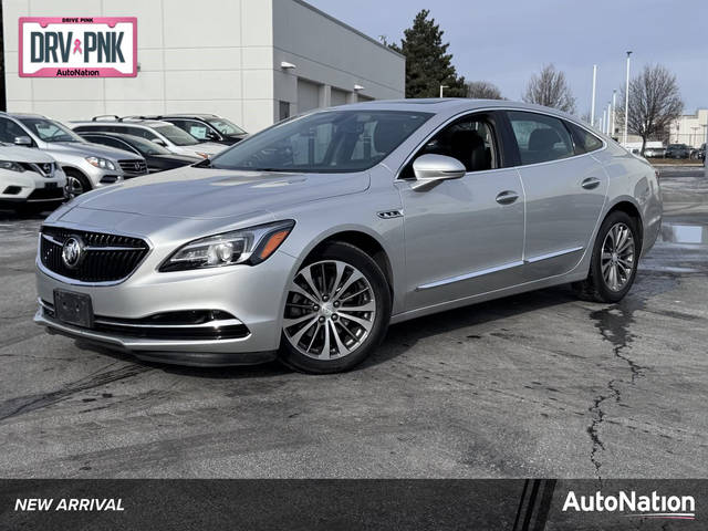 2019 Buick LaCrosse Essence AWD photo