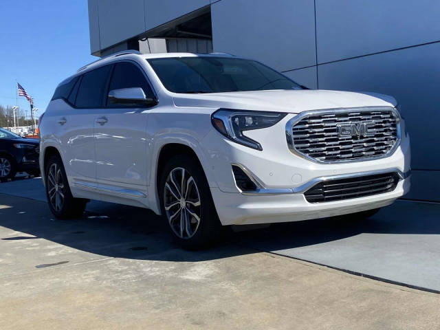 2020 GMC Terrain Denali FWD photo