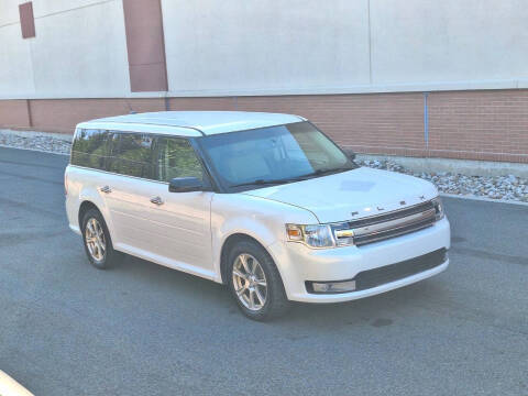 2019 Ford Flex SEL FWD photo