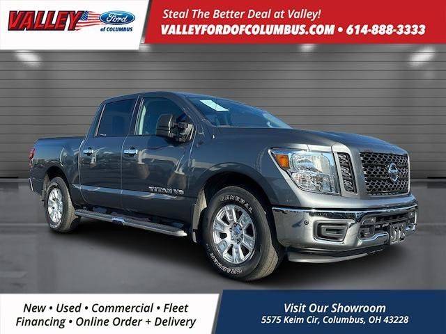 2019 Nissan Titan SV 4WD photo