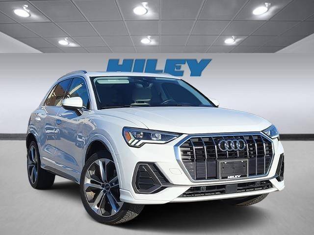 2020 Audi Q3 S line Premium Plus AWD photo