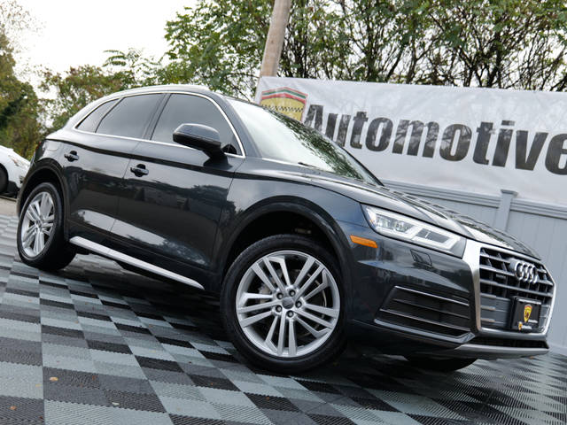 2019 Audi Q5 Premium Plus AWD photo
