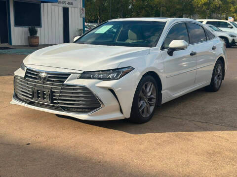 2019 Toyota Avalon XLE FWD photo