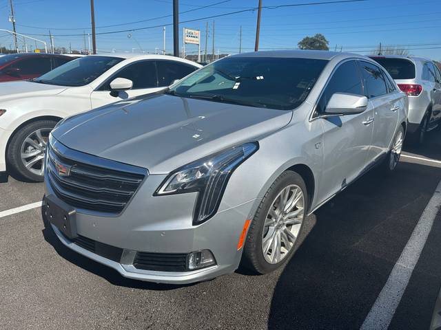 2018 Cadillac XTS Luxury FWD photo