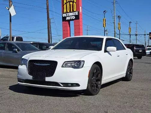 2019 Chrysler 300 300S RWD photo