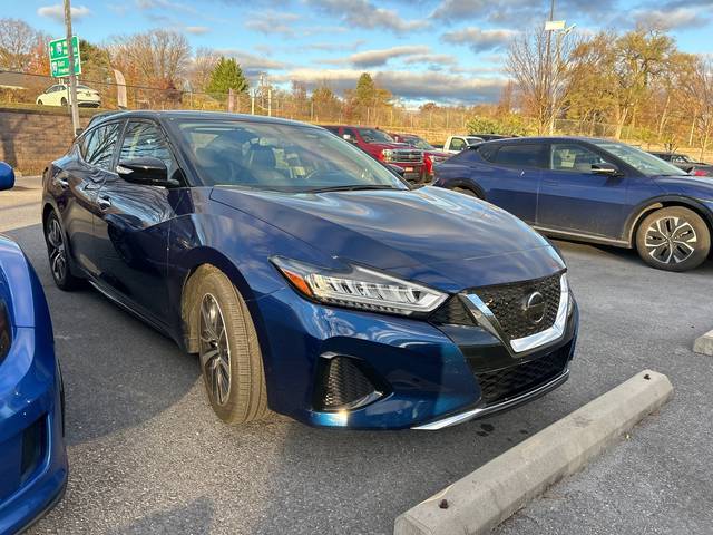 2019 Nissan Maxima SV FWD photo