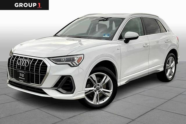 2020 Audi Q3 S line Premium Plus AWD photo