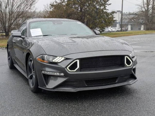 2019 Ford Mustang GT RWD photo