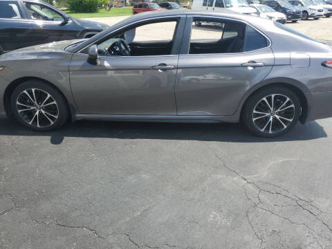 2019 Toyota Camry SE FWD photo