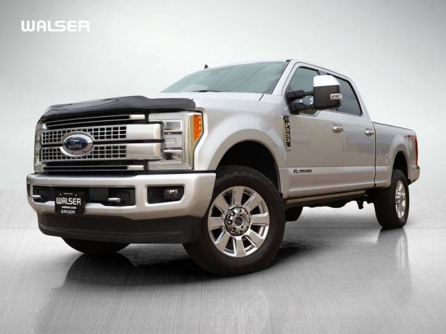 2019 Ford F-250 Super Duty Platinum 4WD photo