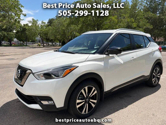 2019 Nissan Kicks SR FWD photo