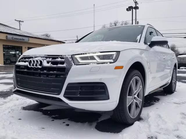 2019 Audi Q5 Premium Plus AWD photo