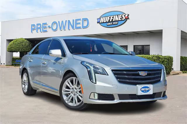 2019 Cadillac XTS Luxury FWD photo