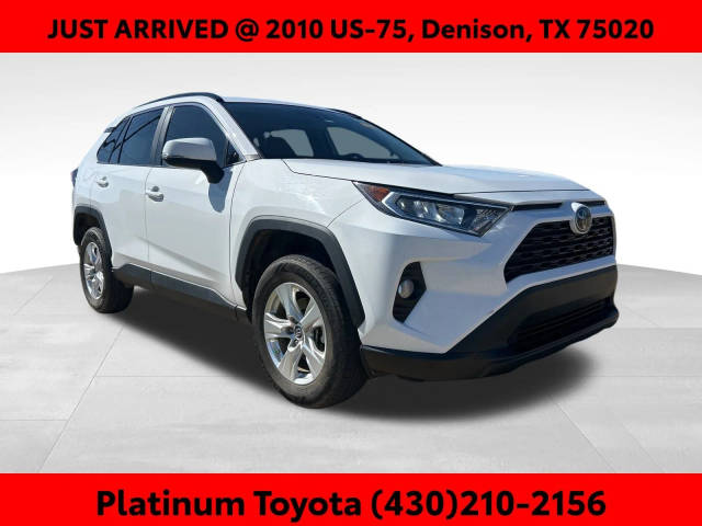 2019 Toyota RAV4 XLE FWD photo