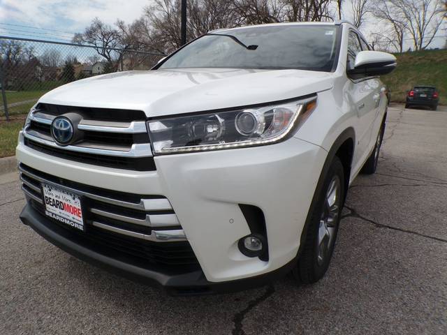 2019 Toyota Highlander Hybrid Limited Platinum AWD photo