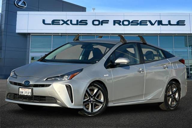 2019 Toyota Prius Limited FWD photo