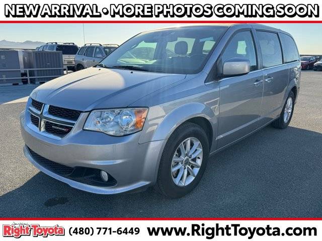 2018 Dodge Grand Caravan SXT FWD photo