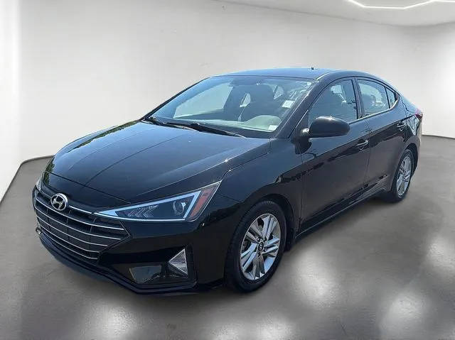 2020 Hyundai Elantra SEL FWD photo