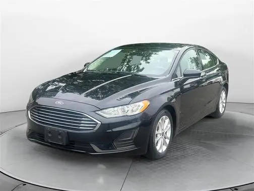 2020 Ford Fusion SE FWD photo
