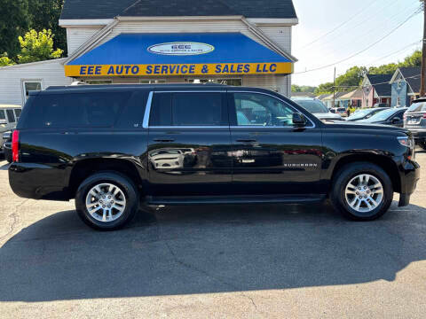 2020 Chevrolet Suburban LT 4WD photo