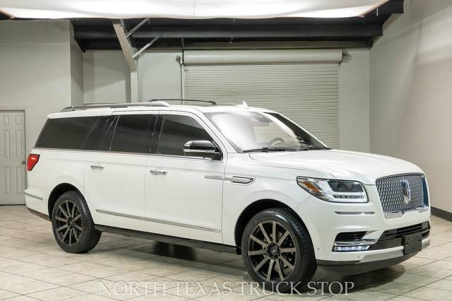 2019 Lincoln Navigator L Reserve 4WD photo