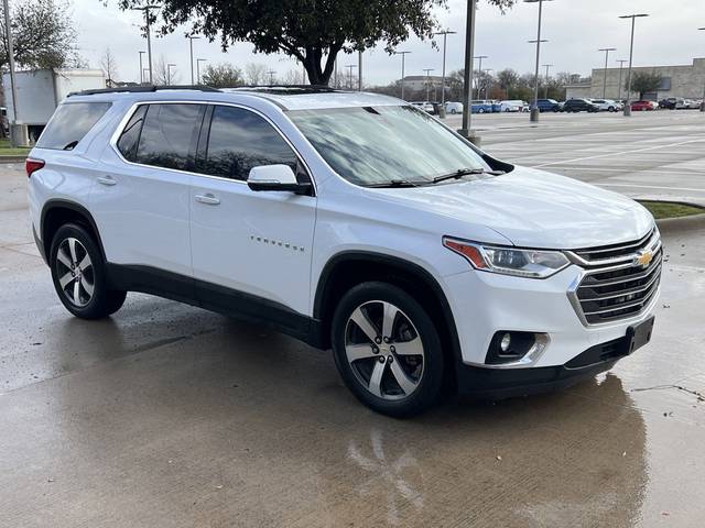 2020 Chevrolet Traverse LT Leather FWD photo