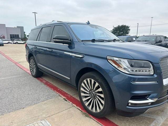 2019 Lincoln Navigator Reserve 4WD photo