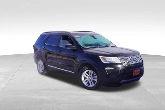 2018 Ford Explorer XLT 4WD photo