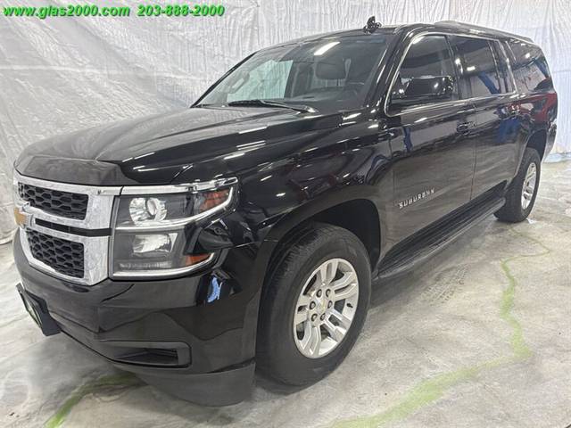2019 Chevrolet Suburban LT 4WD photo
