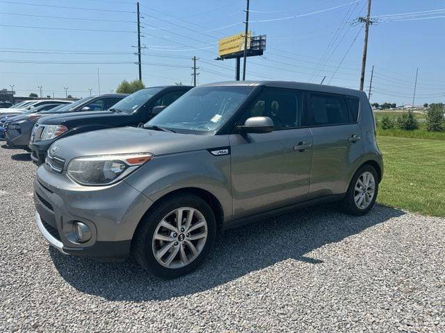2018 Kia Soul + FWD photo