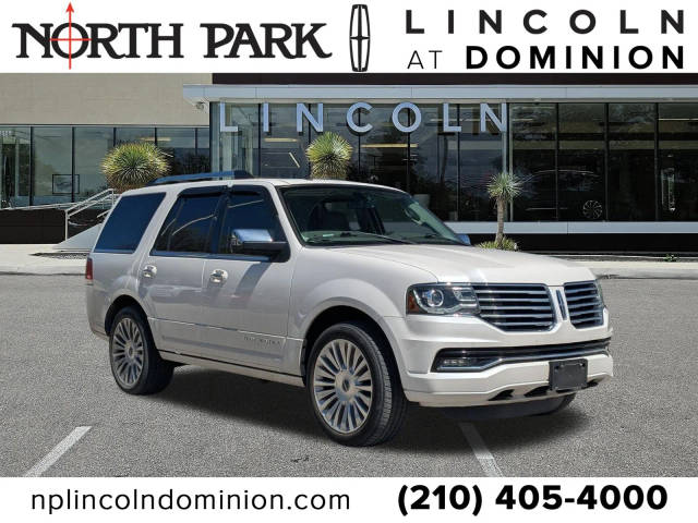 2016 Lincoln Navigator Select RWD photo