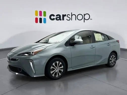 2019 Toyota Prius LE AWD photo