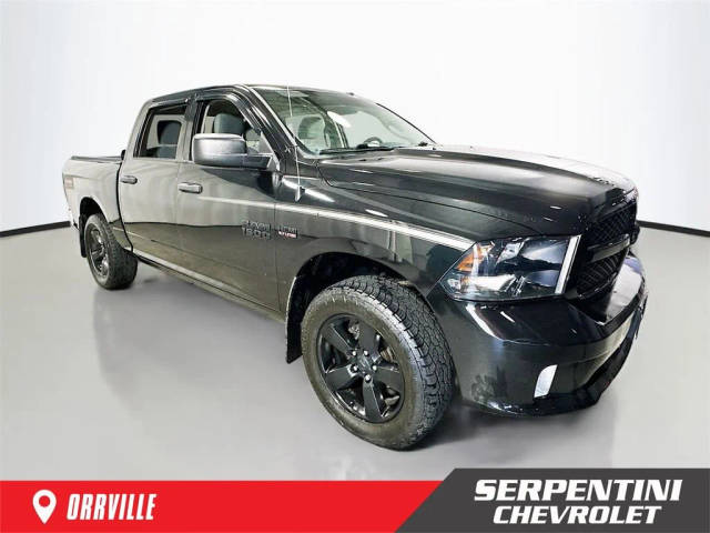 2017 Ram 1500 Express 4WD photo