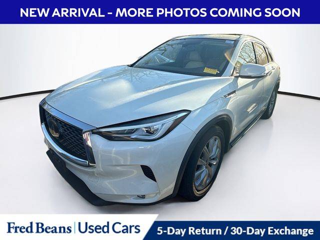 2019 Infiniti QX50 LUXE AWD photo