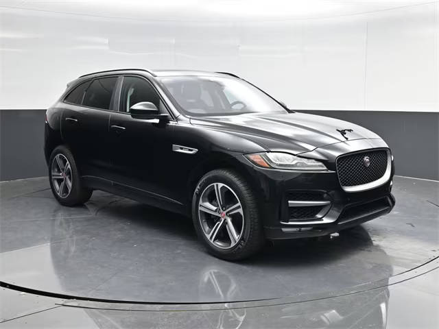2020 Jaguar F-Pace 25t R-Sport AWD photo