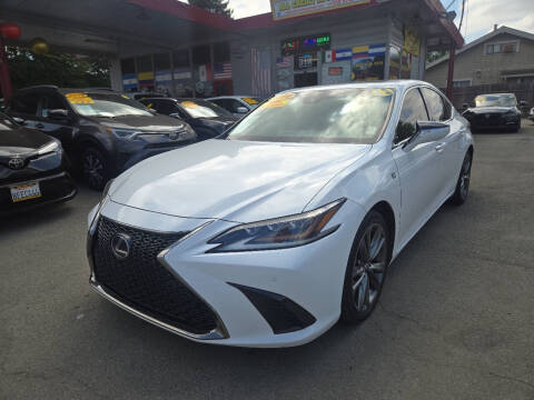 2019 Lexus ES ES 350 F SPORT FWD photo