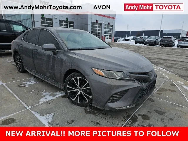 2019 Toyota Camry SE FWD photo