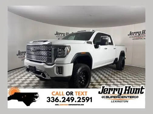 2020 GMC Sierra 2500HD Denali 4WD photo