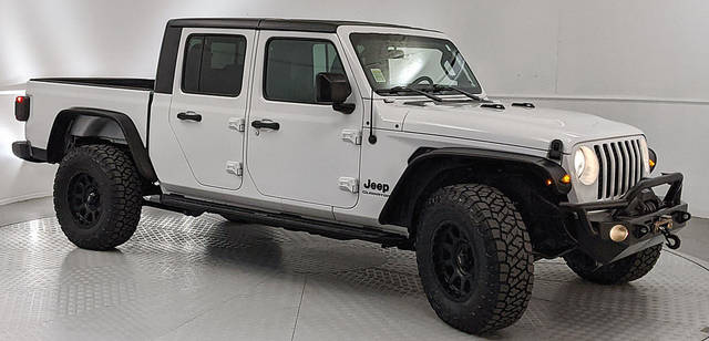 2020 Jeep Gladiator Sport S 4WD photo