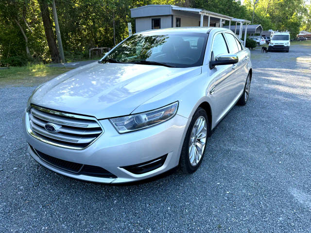2019 Ford Taurus Limited FWD photo