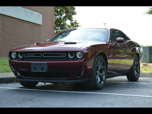 2018 Dodge Challenger R/T Plus RWD photo