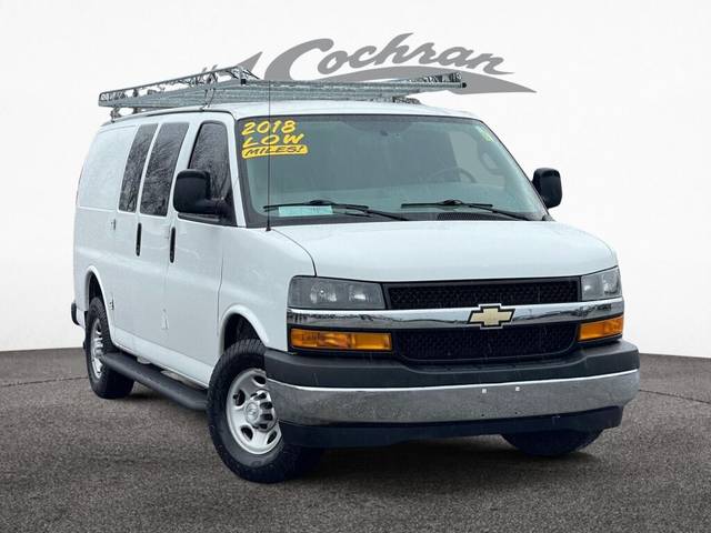 2018 Chevrolet Express Cargo  RWD photo